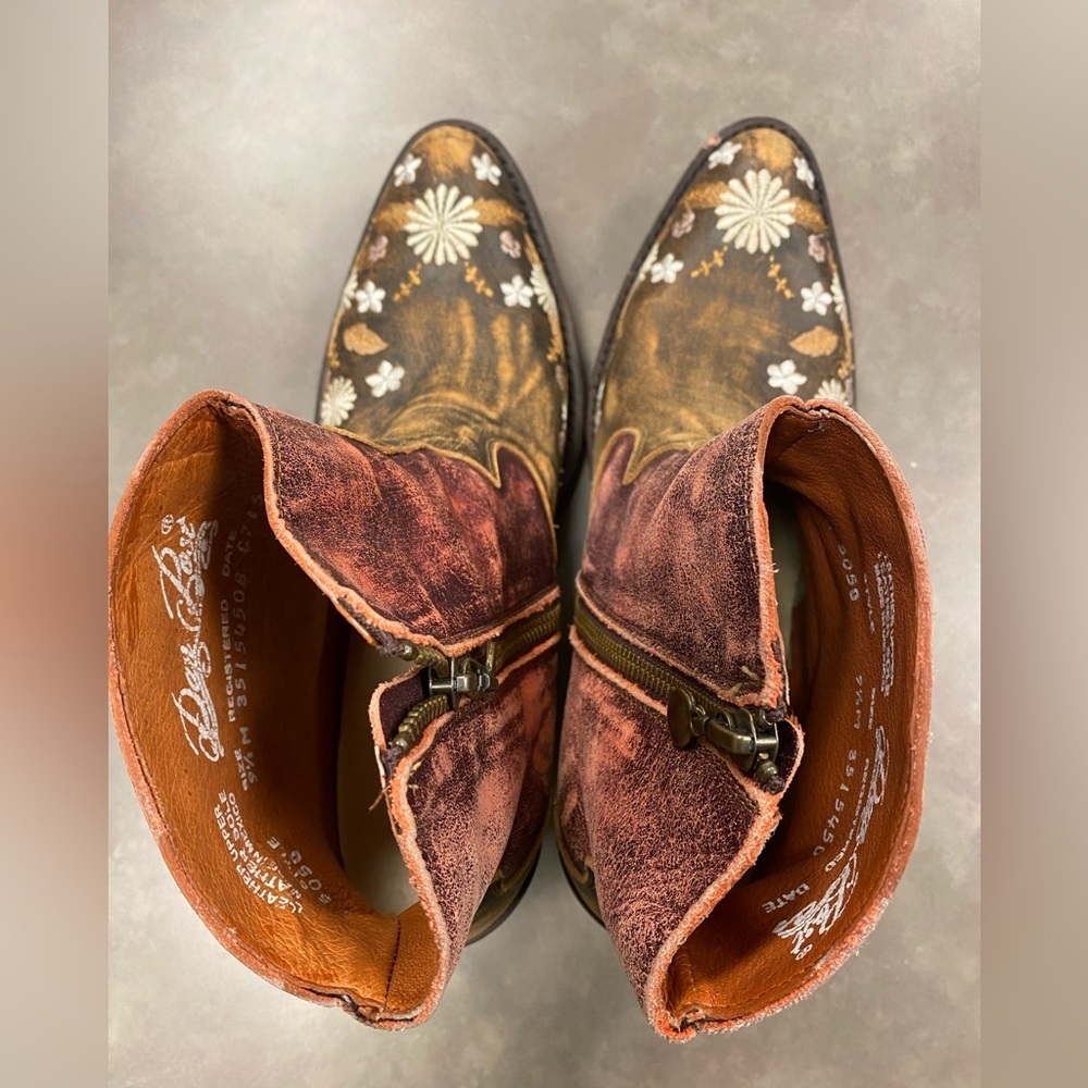 Dan Post Meadow Minstrel Cowgirl Boots Size 9.5 - Picture 8 of 14
